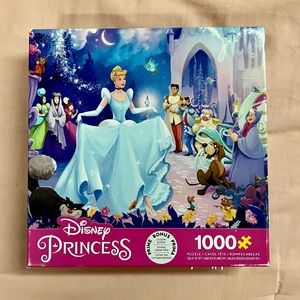 Disney Princesses Cinderella 1000 Piece Puzzle NWT NIB